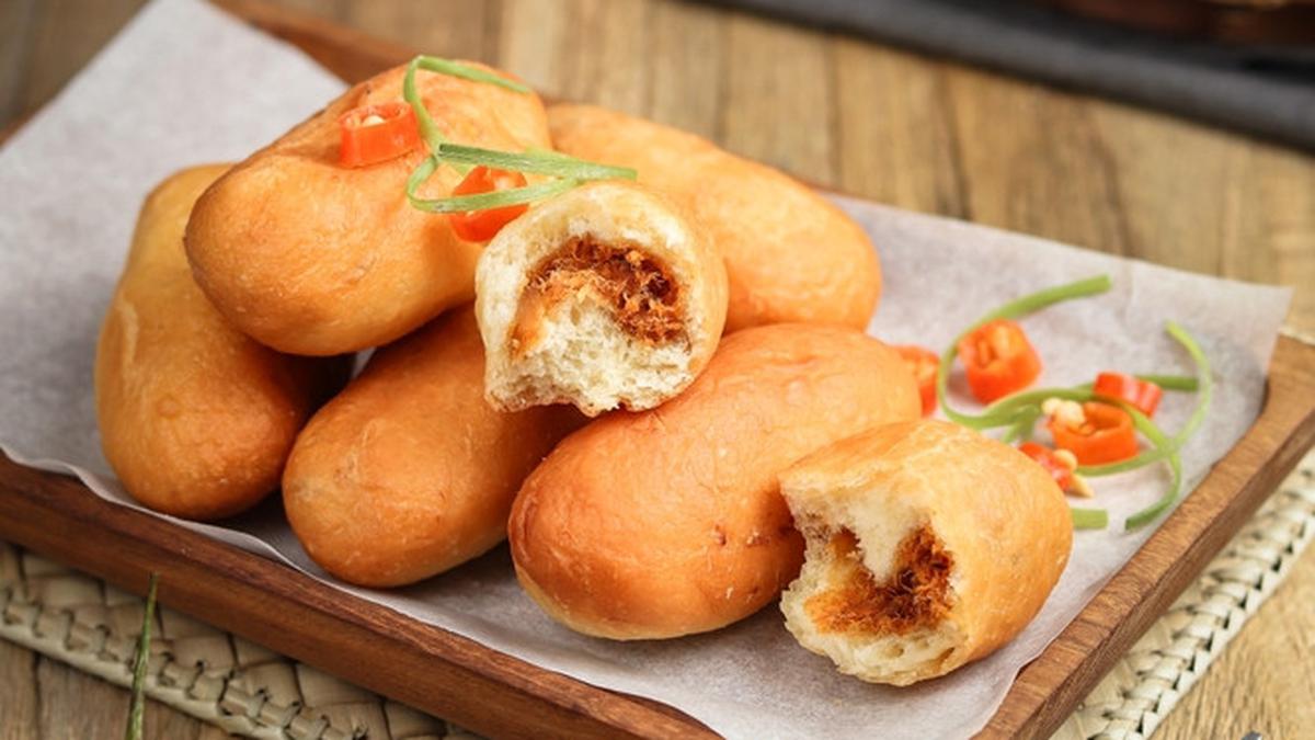 where to eat in batam Luti Gendang Mak Rizki