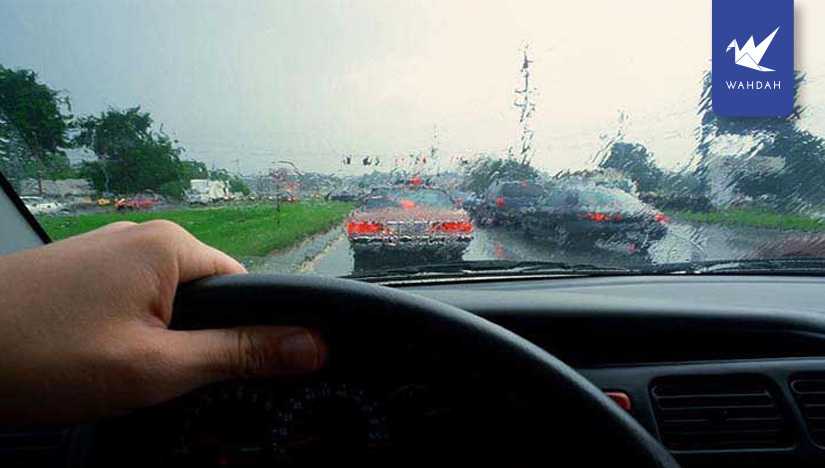 How to Stay Safe While Driving in Heavy Rain