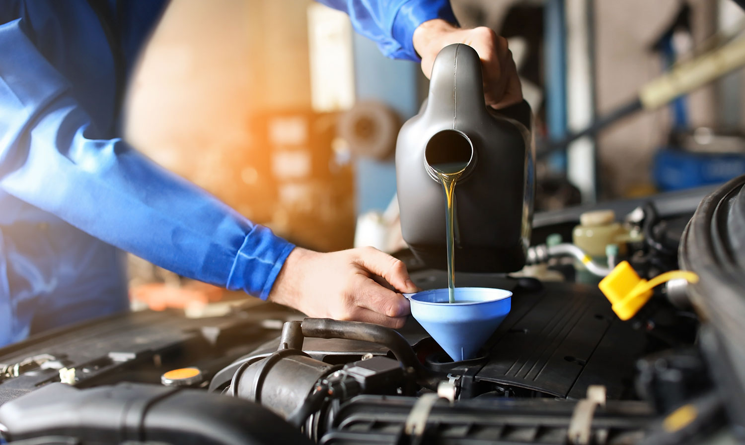 Oil Change & Service Near Los Angeles, CA | Galpin Mazda